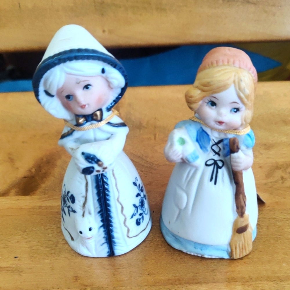 Vintage Jasco Royal Majestic Bells With Hang Tags